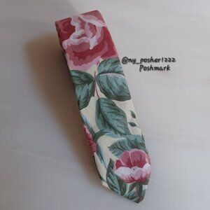 *𝓥𝓲𝓷𝓽𝓪𝓰𝓮 Floral Tie Red/Green